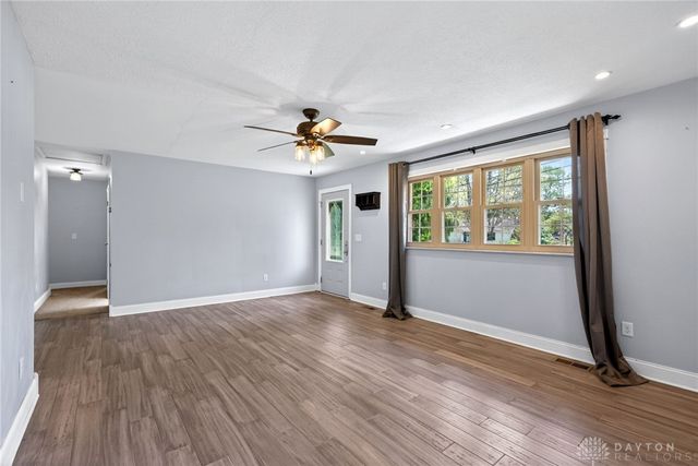 3598 Roselawn Drive, Beavercreek, OH 45430