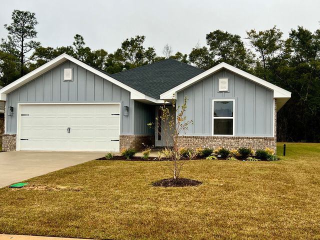 5307 Hidden Pines Circle, Milton, FL 32583