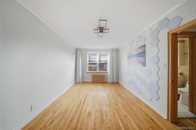 7285 YELLOWSTONE BLVD, Forest Hills, NY 11375