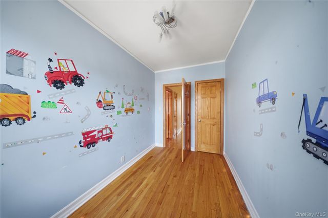 7285 YELLOWSTONE BLVD, Forest Hills, NY 11375