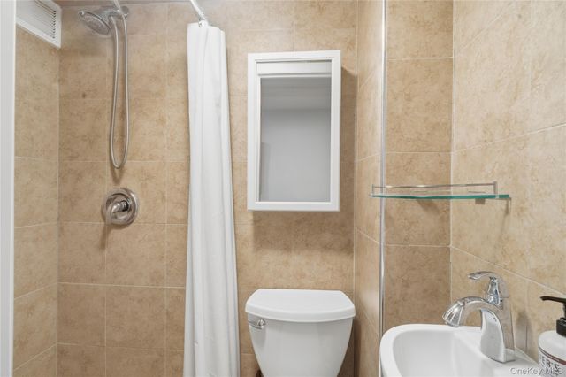 7285 YELLOWSTONE BLVD, Forest Hills, NY 11375