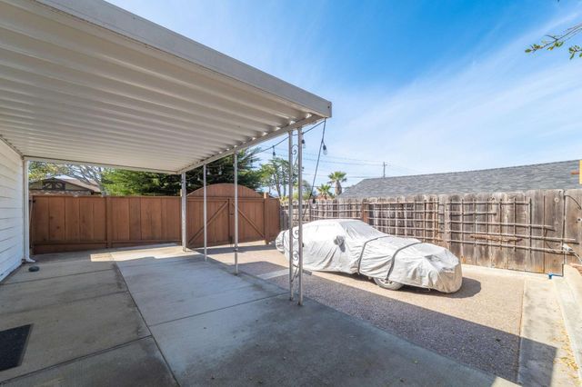 1 Serrano Way, Del Rey Oaks, CA 93940