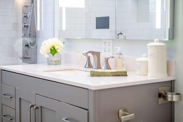 1 Serrano Way, Del Rey Oaks, CA 93940