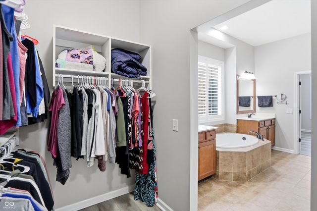 13668 Blooming Orchard Drive, Fishers, IN 46038