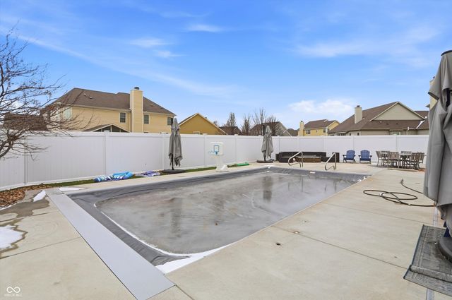 13668 Blooming Orchard Drive, Fishers, IN 46038