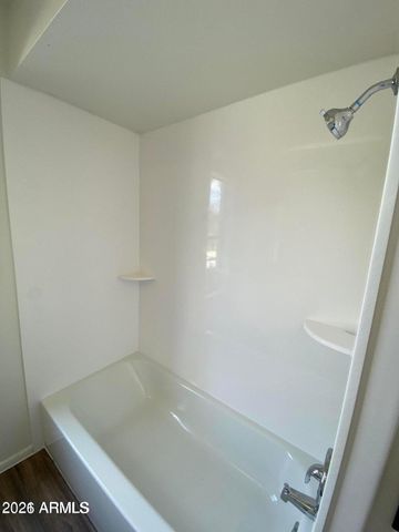 4852 E EUCLID Avenue 1, Phoenix, AZ 85044