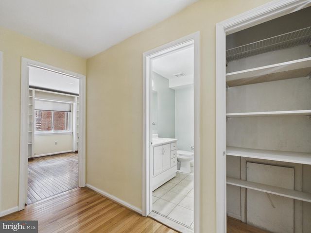 2036 APPLETREE ST, Philadelphia, PA 19103