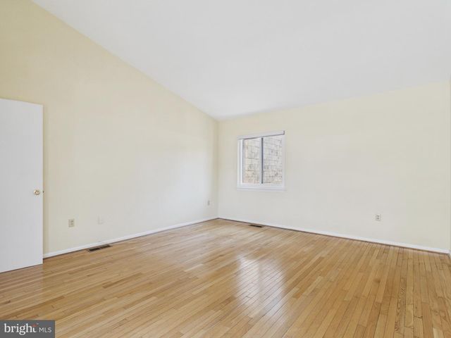 2036 APPLETREE ST, Philadelphia, PA 19103