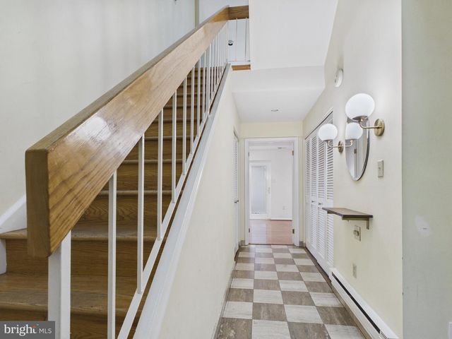 2036 APPLETREE ST, Philadelphia, PA 19103