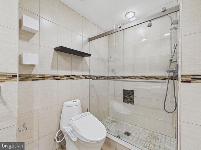 2036 APPLETREE ST, Philadelphia, PA 19103