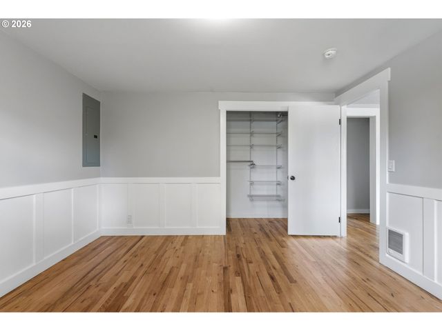 622 51ST St, Springfield, OR 97478