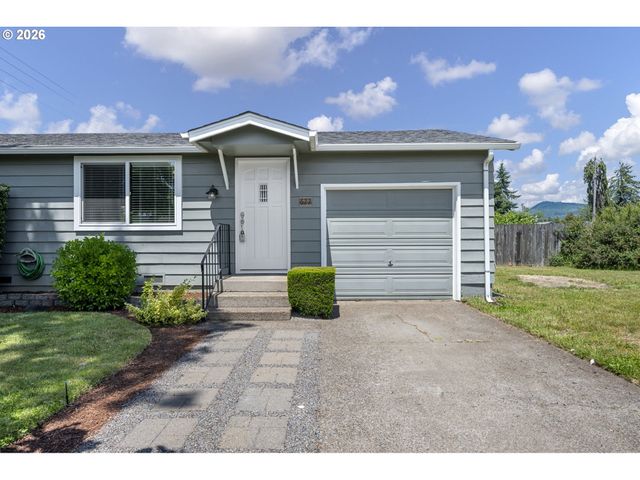 622 51ST St, Springfield, OR 97478