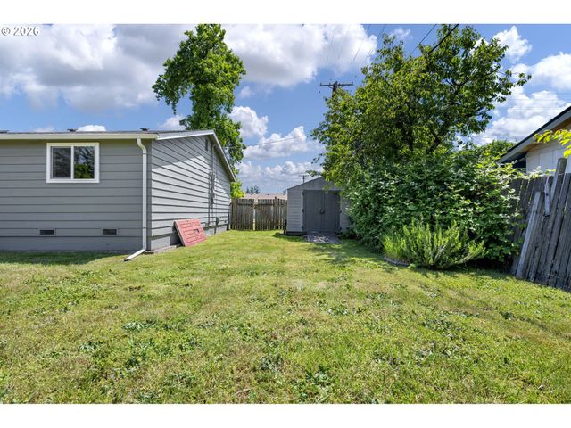622 51ST St, Springfield, OR 97478
