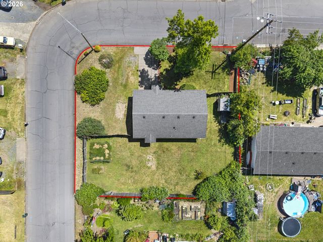 622 51ST St, Springfield, OR 97478