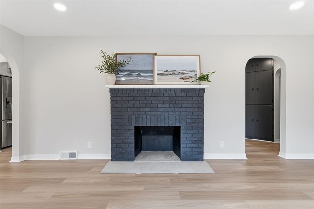 15769 Mercury Drive, Grand Haven, MI 49417