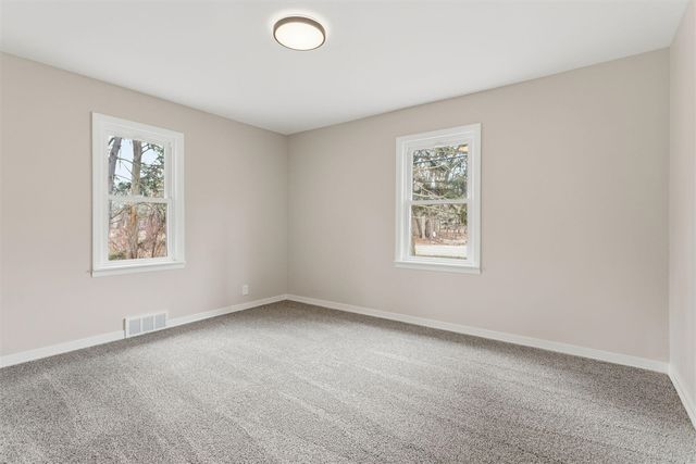 15769 Mercury Drive, Grand Haven, MI 49417