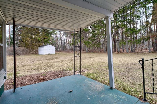 15769 Mercury Drive, Grand Haven, MI 49417