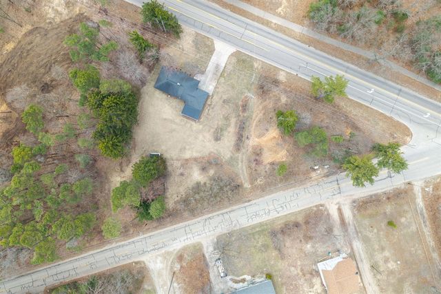 15769 Mercury Drive, Grand Haven, MI 49417