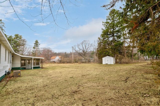 15769 Mercury Drive, Grand Haven, MI 49417