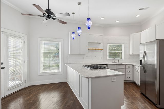 1209 Hawkins St Apt 4, Nashville, TN 37203