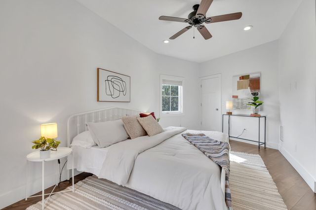1209 Hawkins St Apt 4, Nashville, TN 37203
