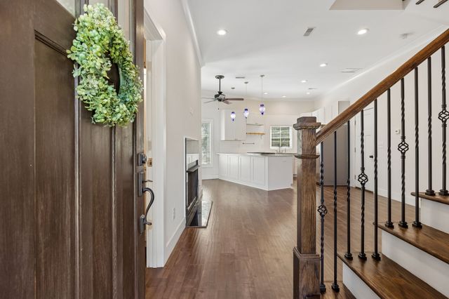 1209 Hawkins St Apt 4, Nashville, TN 37203