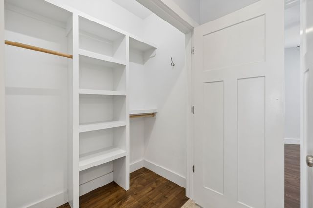 1209 Hawkins St Apt 4, Nashville, TN 37203