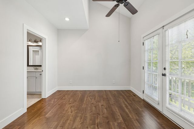 1209 Hawkins St Apt 4, Nashville, TN 37203