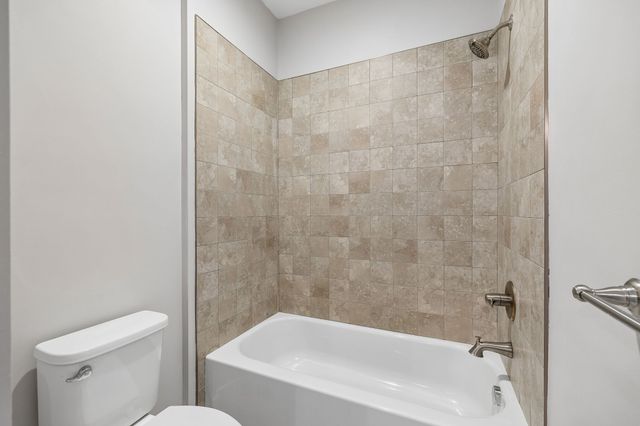 1209 Hawkins St Apt 4, Nashville, TN 37203