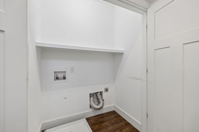 1209 Hawkins St Apt 4, Nashville, TN 37203