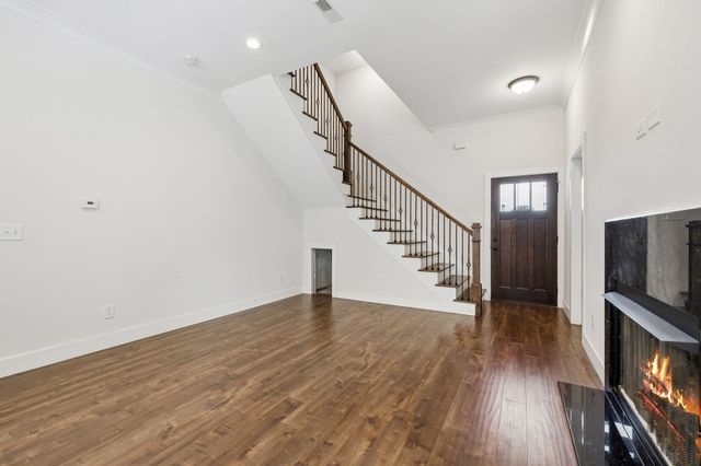 1209 Hawkins St Apt 4, Nashville, TN 37203