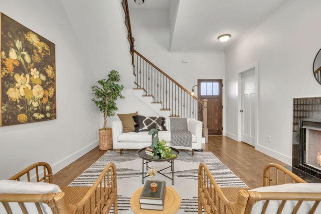 1209 Hawkins St Apt 4, Nashville, TN 37203