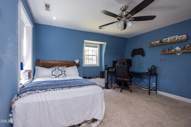 2282 Nc-55, Coats, NC 27521