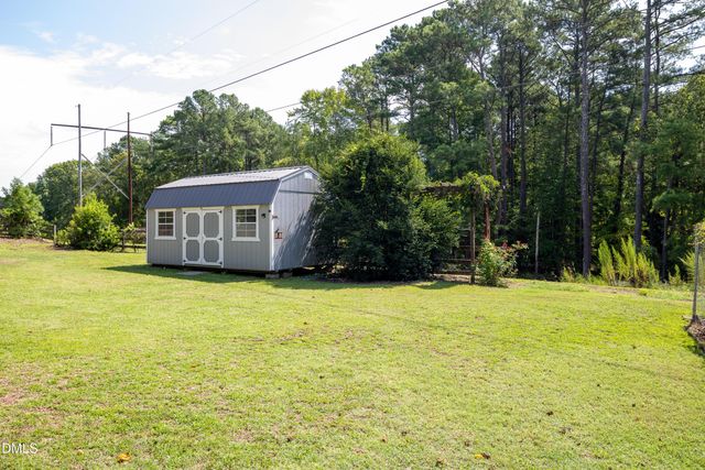 2282 Nc-55, Coats, NC 27521