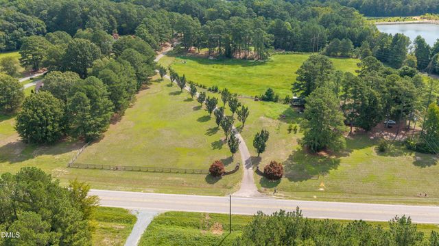 2282 Nc-55, Coats, NC 27521