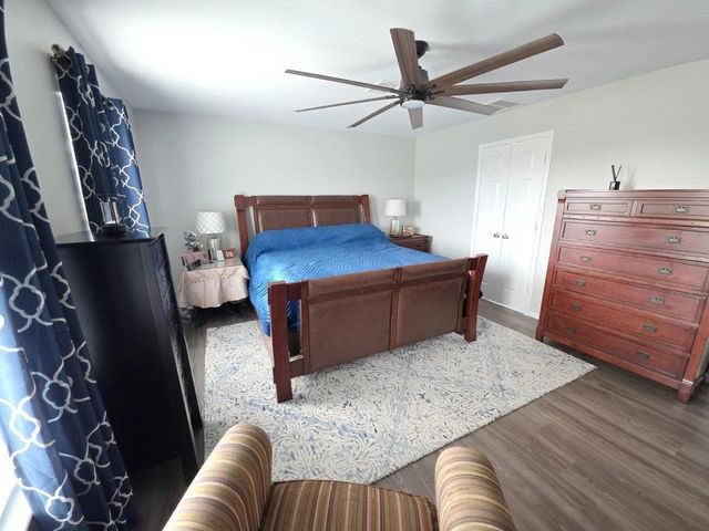 2301 Zavalla Drive, Deer Park, TX 77536
