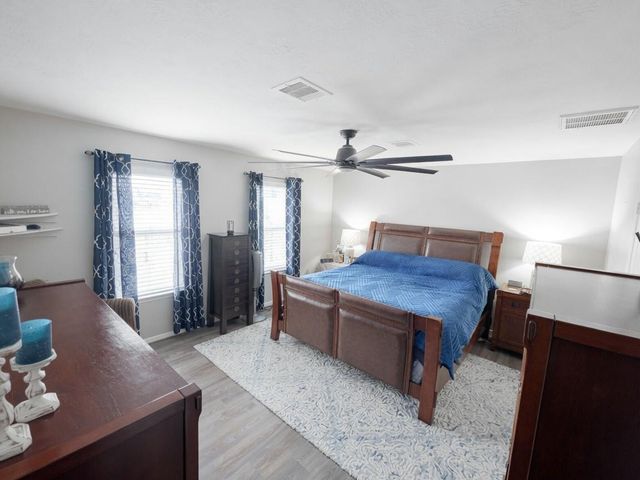 2301 Zavalla Drive, Deer Park, TX 77536