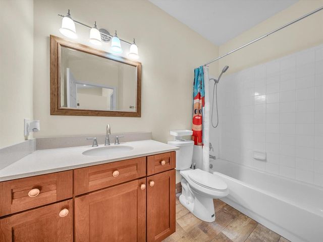 2851 E Aragon Boulevard 5, Sunrise, FL 33313