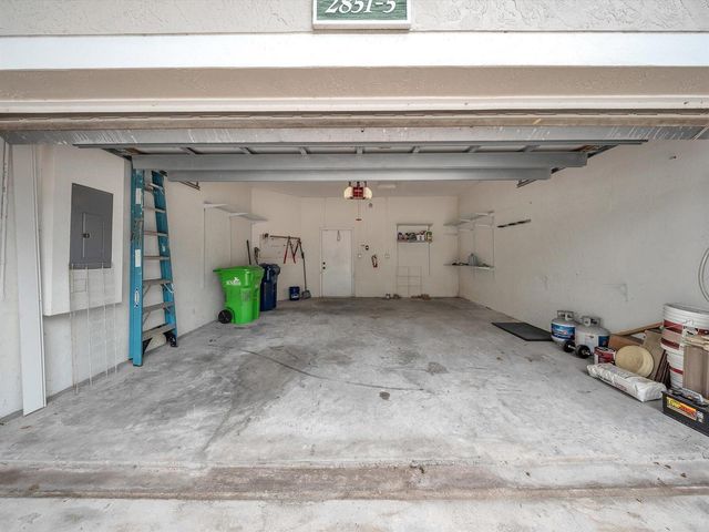 2851 E Aragon Boulevard 5, Sunrise, FL 33313