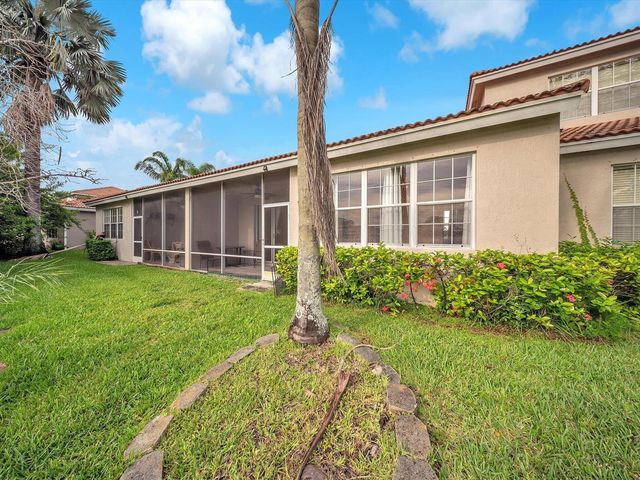 2851 E Aragon Boulevard 5, Sunrise, FL 33313