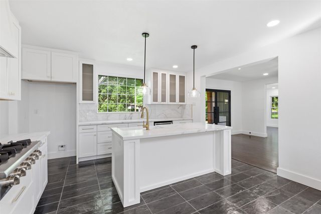 1407 Tranquilla Drive, Dallas, TX 75218