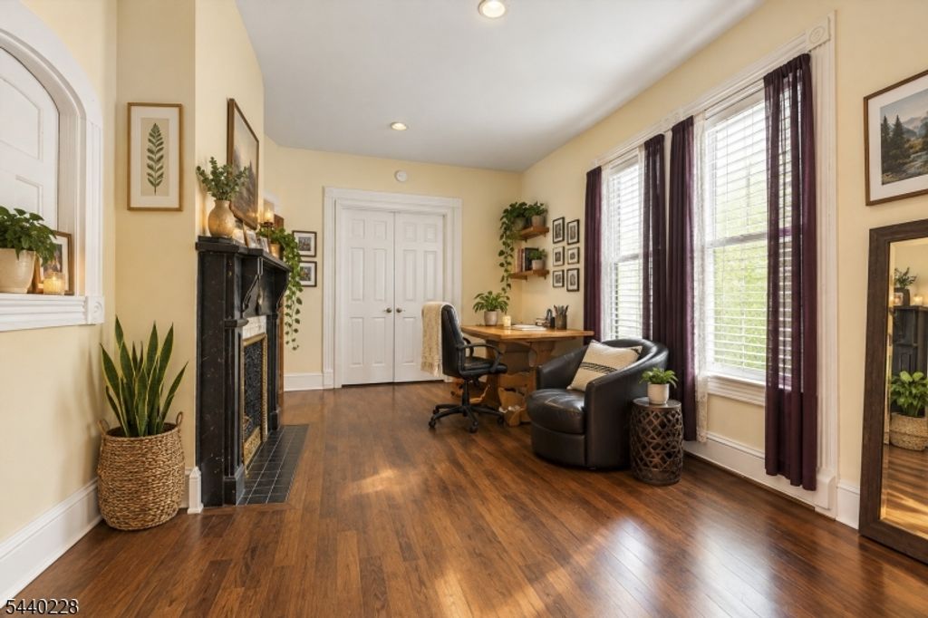 246 Spring St, Newton Town, NJ 07860 — photo 3