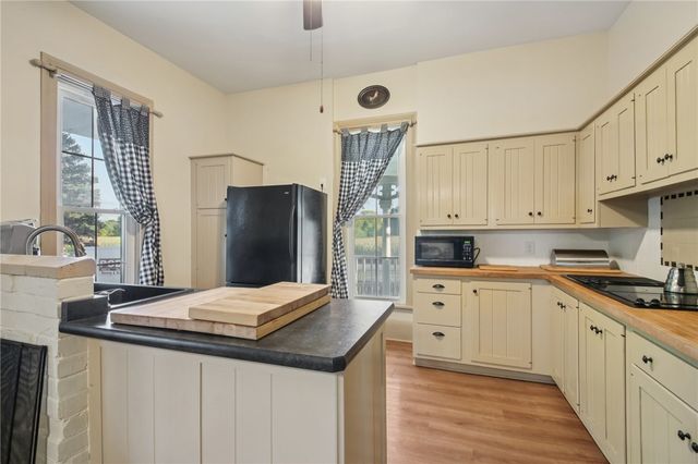 6590 Lake Road South, Sweden, NY 14420