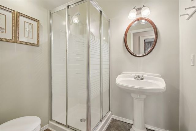 6590 Lake Road South, Sweden, NY 14420