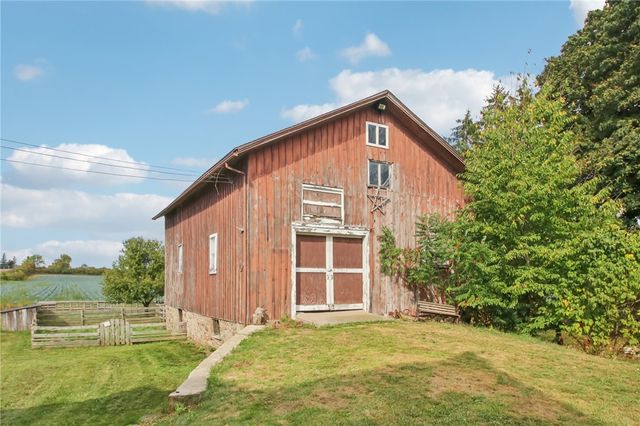 6590 Lake Road South, Sweden, NY 14420