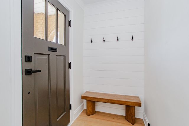 6018 W School Street, Chicago, IL 60634