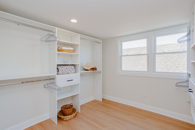 6018 W School Street, Chicago, IL 60634