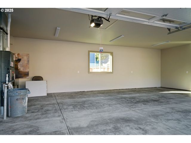 7531 LENNOX Ln Ne, Keizer, OR 97303