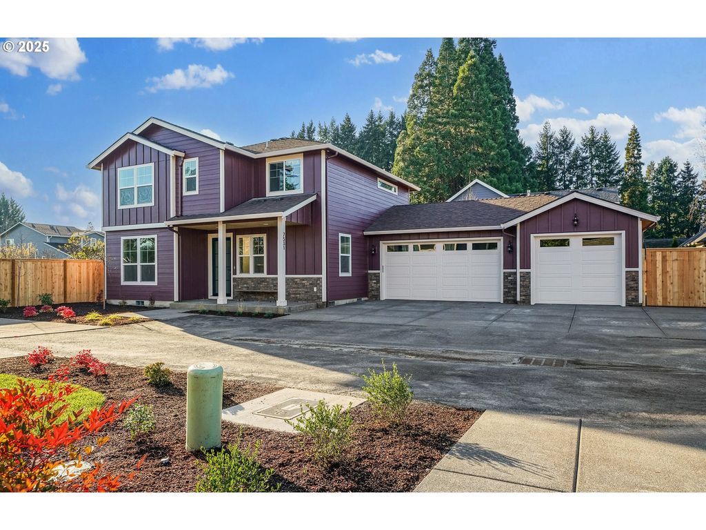 7531 LENNOX Ln Ne, Keizer, OR 97303