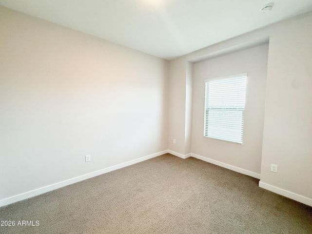 7532 W Darrow Street, Laveen, AZ 85339